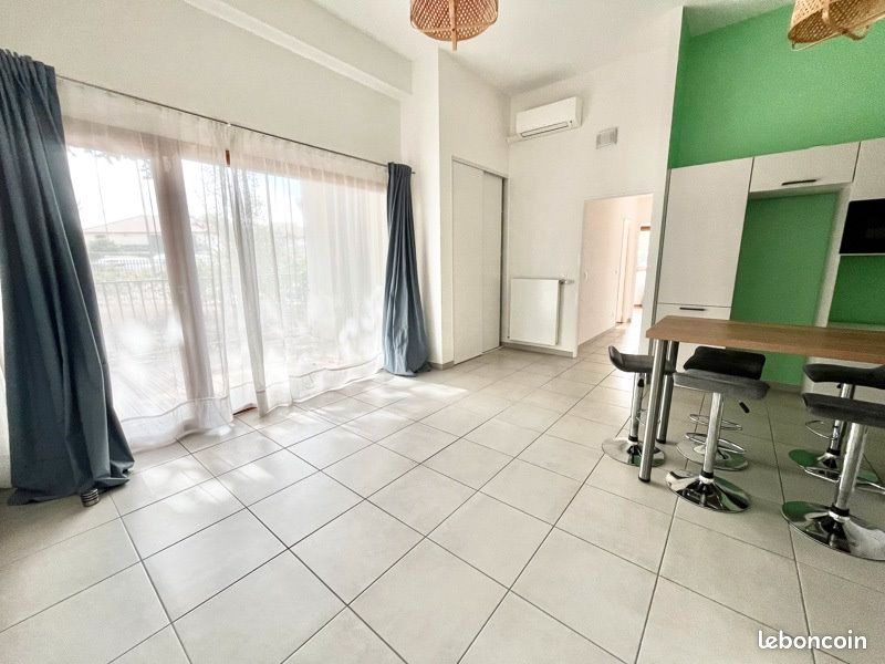 Appartement 4 pièces 77 m² · à Saint-Priest · 77 m² · 1 200 €/mois