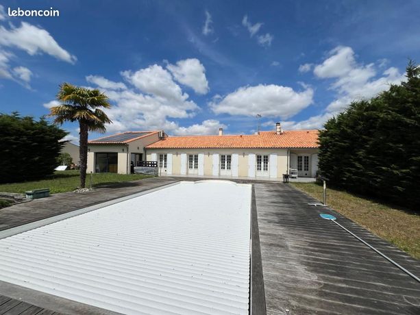 Maison 6 pièces 274 m²