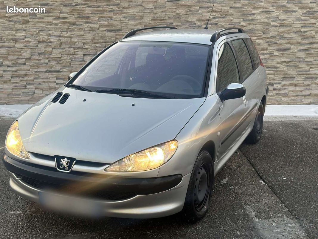 Kit distribution+pompe à eau Peugeot 206 HDI 90 cv