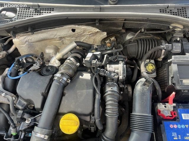Dacia Duster 1.5 DCI 4X4 110CV DESLEY ATTELAGE CLIM GPS REGUL (image 12)