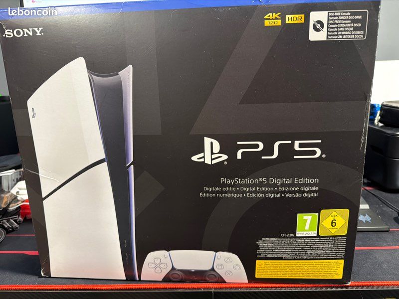 Boîte console ps5 slim digital édition (image 1)