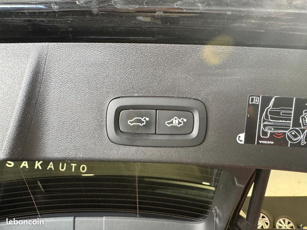 VOLVO XC40 R-Design T5 Recharge 180+82 ch DCT7 (image 20)