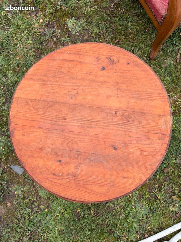 Table basse en bois (image 2)