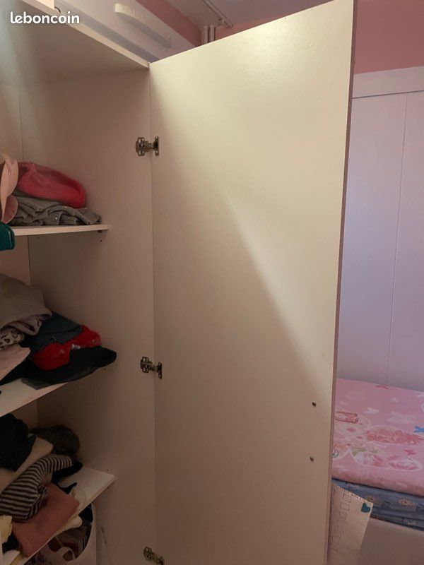 Armoire (image 2)