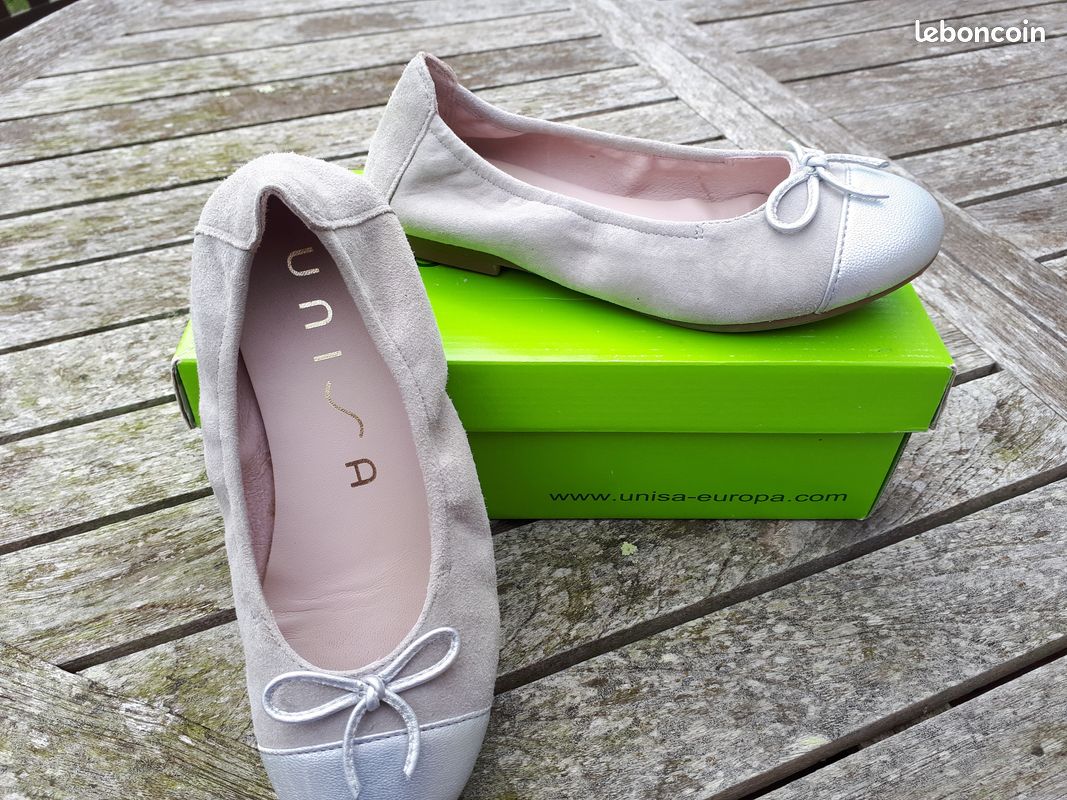 UNISA - Ballerines en peau 32 comme neuves (image 1)