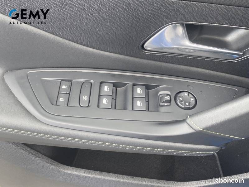 Peugeot 308 PHEV 180 e-EAT8 GT (image 22)