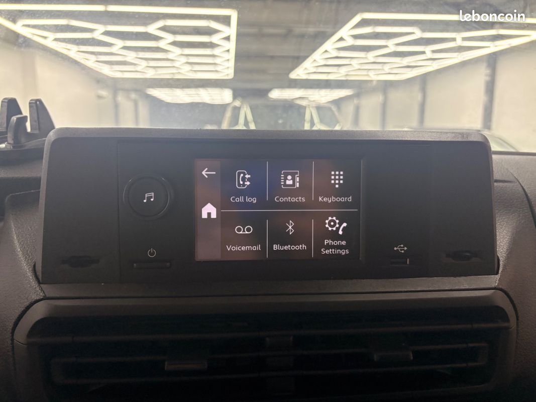 Peugeot EXPERT FOURGON M (L2) Cabine Repliable entretien complet/6 places (image 28)