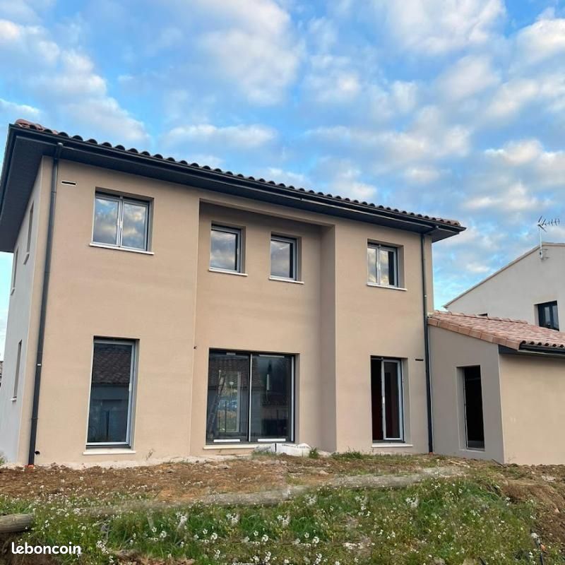 Maison 113 m² · à Givenchy-en-Gohelle · 113 m² · 275 630 €
