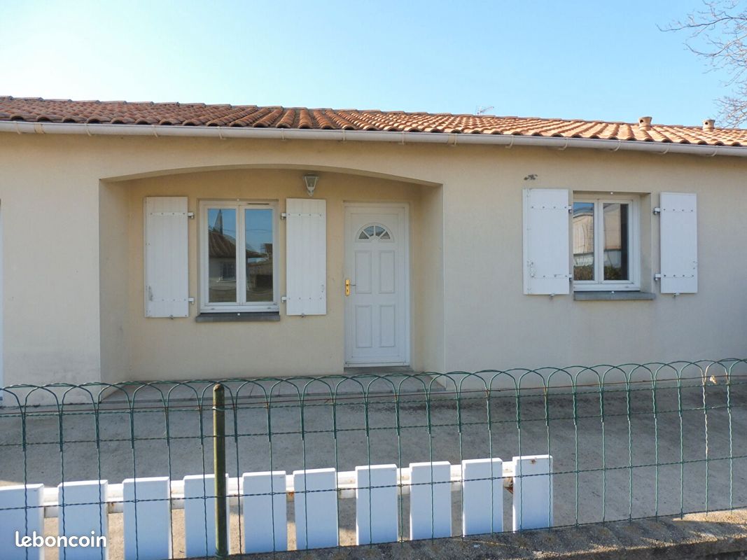 Maison 4 pièces 89 m² · à Aiffres · 89 m² · 208 400 €