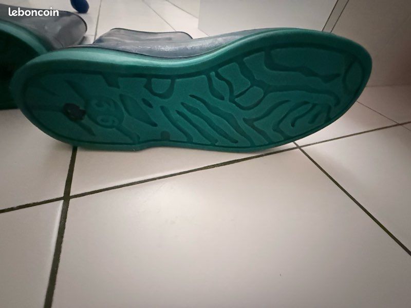 Bottes de pluie ou de bord de mer bleu marine et vert pointure 36 marque Splatch (image 7)