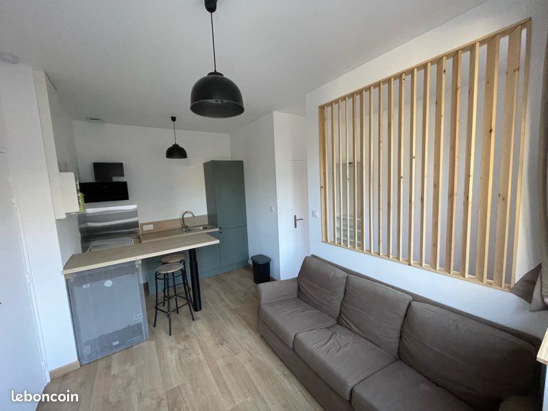 Appartement 1 pièce 19 m² · à Quintin · 19 m² · 300 €/mois