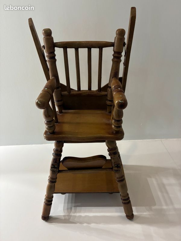 Ancienne Chaise Haute De Poupée En Bois Vintage - Hauteur 72 Cm - Jouet D'occasion
