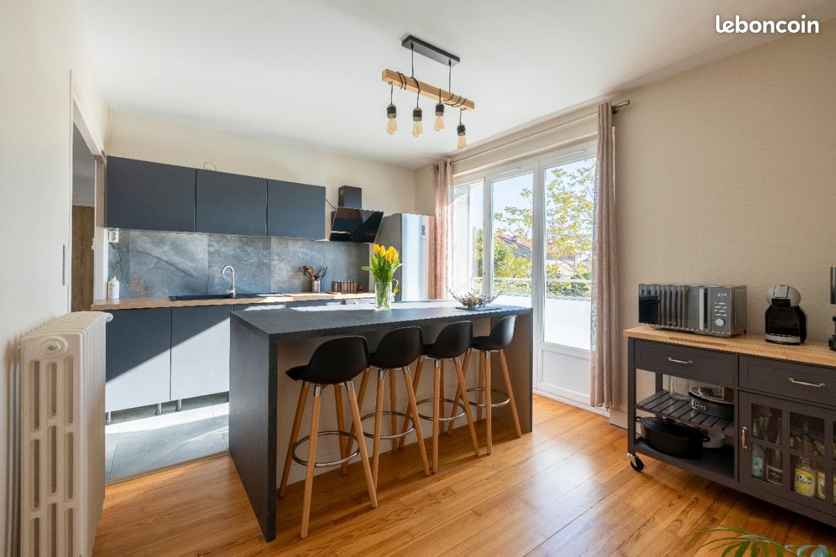 Appartement 5 pièces 87 m² · à Clermont-Ferrand · 87 m² · 187 000 €