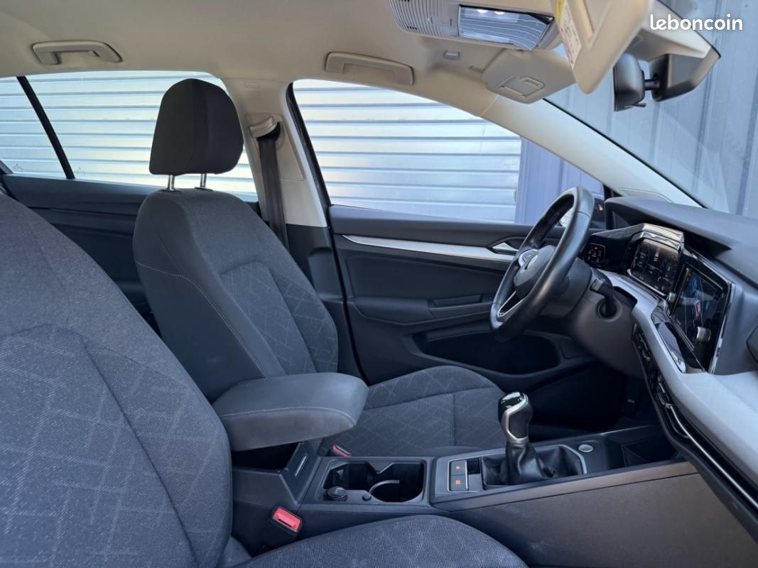 Volkswagen Golf 1.5 TSI ACT 130 BVM6 Life 1st (image 23)
