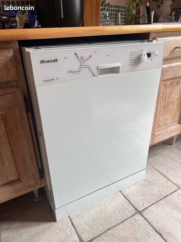 Lave-vaisselle Brandt – Pour bricoleur ou pièces détachées (image 1)