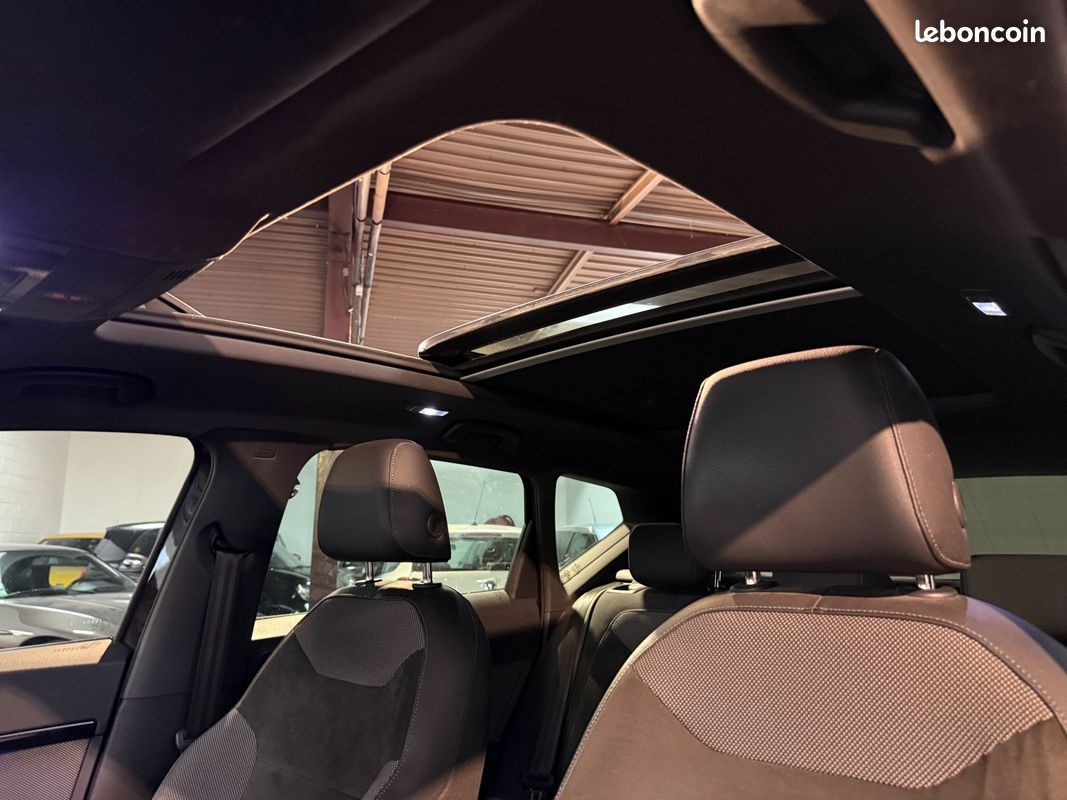 SEAT ATECA 1.4 TSI 150 ch 4Drive XCELLENCE / SUIVI COMPLET SEAT / TOIT OUVRANT /CAMÉRA 360° / CARPLAY / HAYON (image 16)