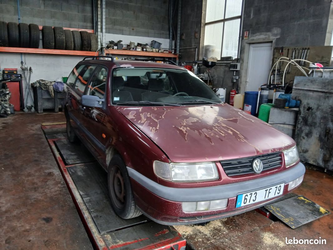PIECES DETACHEES VOLKSWAGEN PASSAT BREAK 1.9TDI 90cv DE 1996 (image 3)