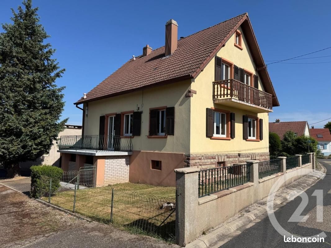 Maison 5 pièces 128 m² · à Danne-Et-Quatre-Vents · 128 m² · 990 €/mois