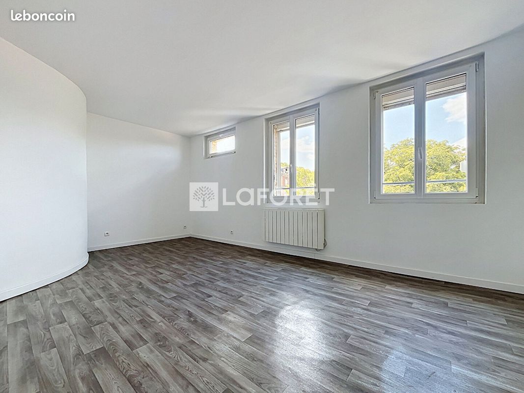 Appartement 2 pièces 41 m² · à Elbeuf · 41 m² · 460 €