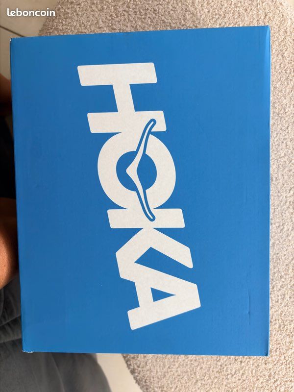 Vends basket de running Hoka (image 3)