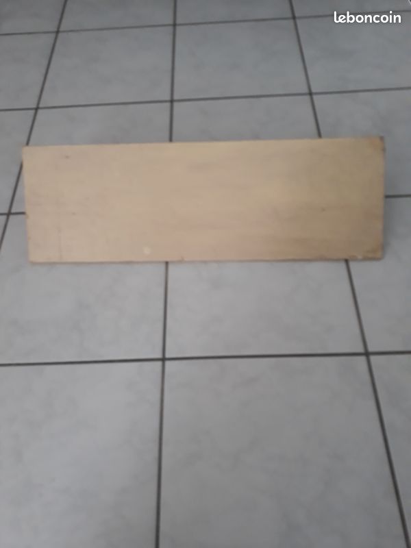Étagère en bois (image 1)