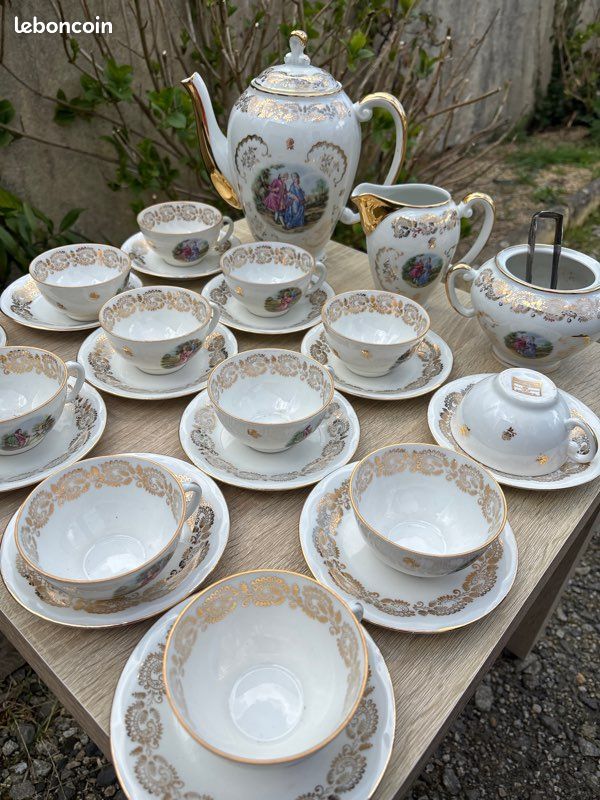 SERVICE À CAFÉ/THÉ en porcelaine Bavaria Wunsiedel, très bon état, 16 pièces EUR 60,00 - FR