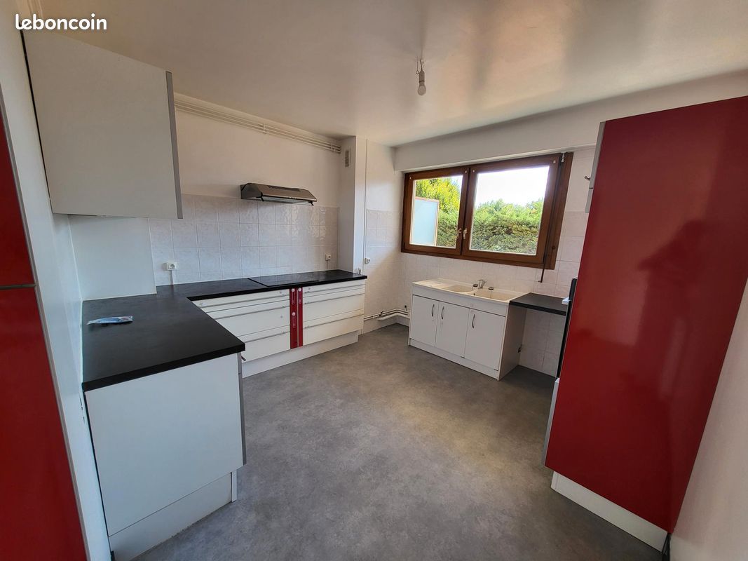 Appartement a louer chalons-en-champagne - 4 pièce(s) - 133 m2 - Surfyn