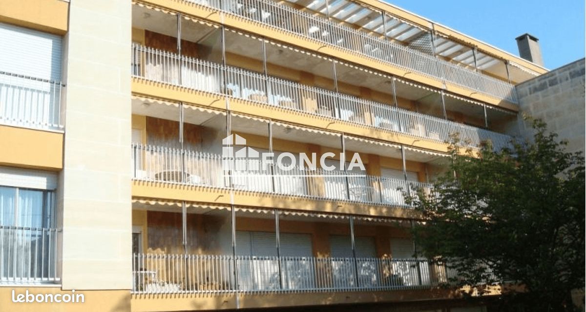 Appartement 1 pièce 27 m² · à Châtillon · 27 m² · 637 €/mois