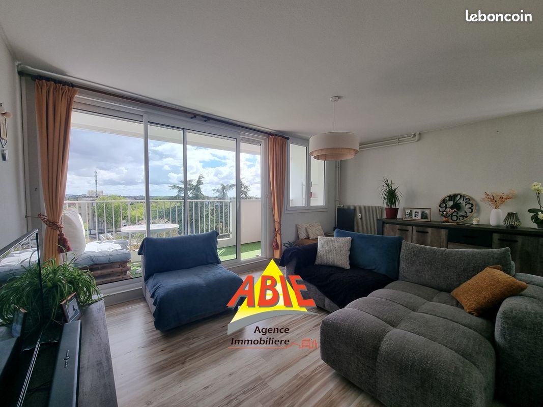 Maison 4 pièces 77 m² · à Niort · 77 m² · 147 000 €