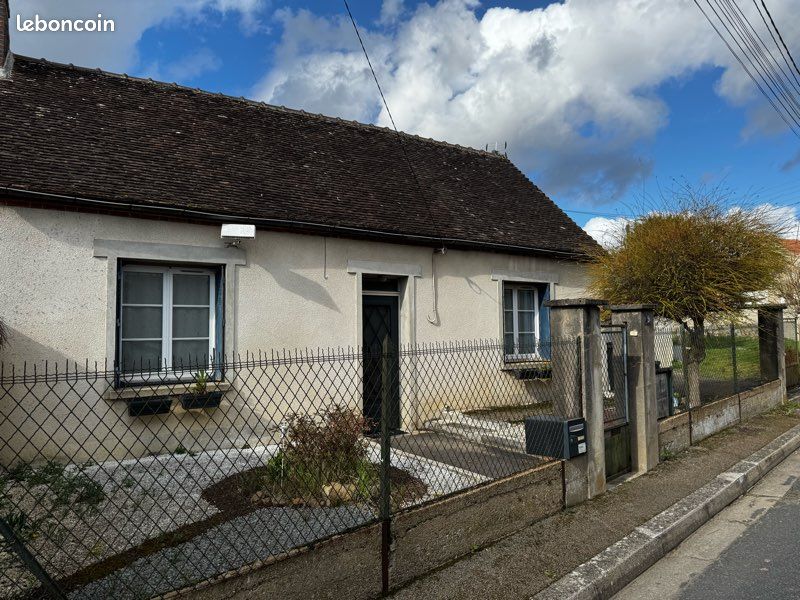Maison 3 pièces 120 m² · à Saint-Clément · 120 m² · 140 000 €
