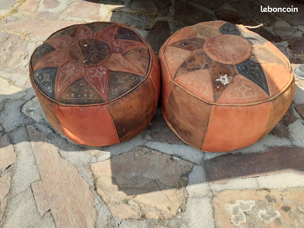 Poufs en cuir (image 2)