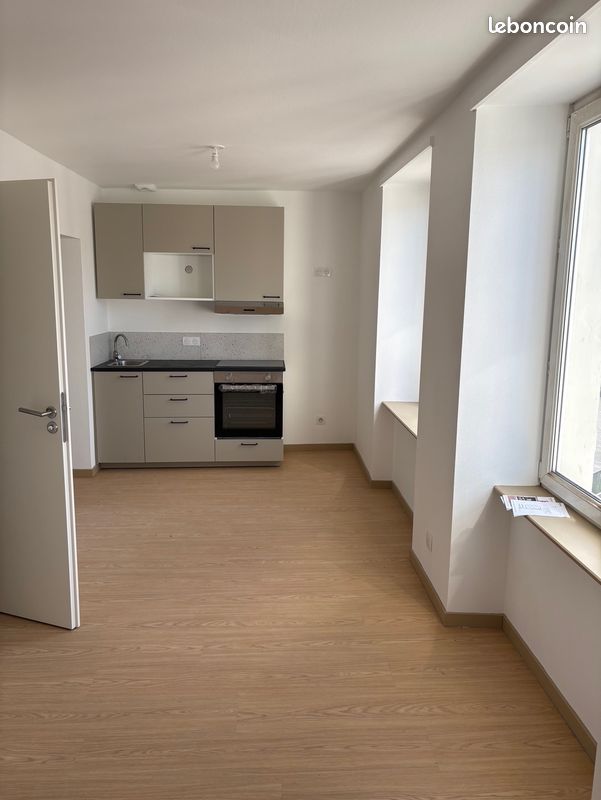Appartement 2 pièces 28 m² · à Mulhouse · 27,5 m² · 500 €