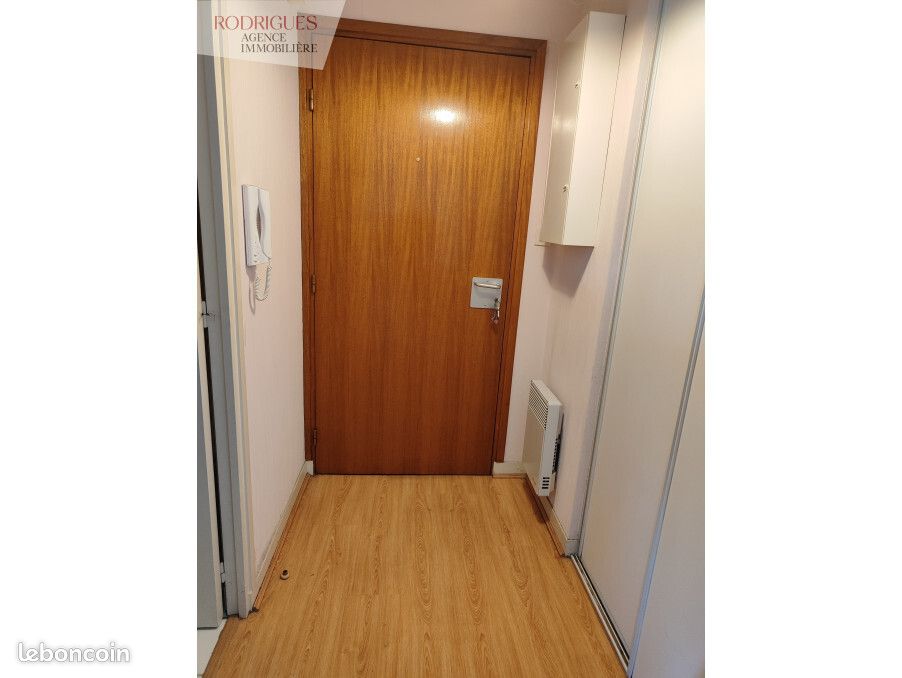 Studio 1 pièce 33 m² - Poitiers 86000 (image principale 4)