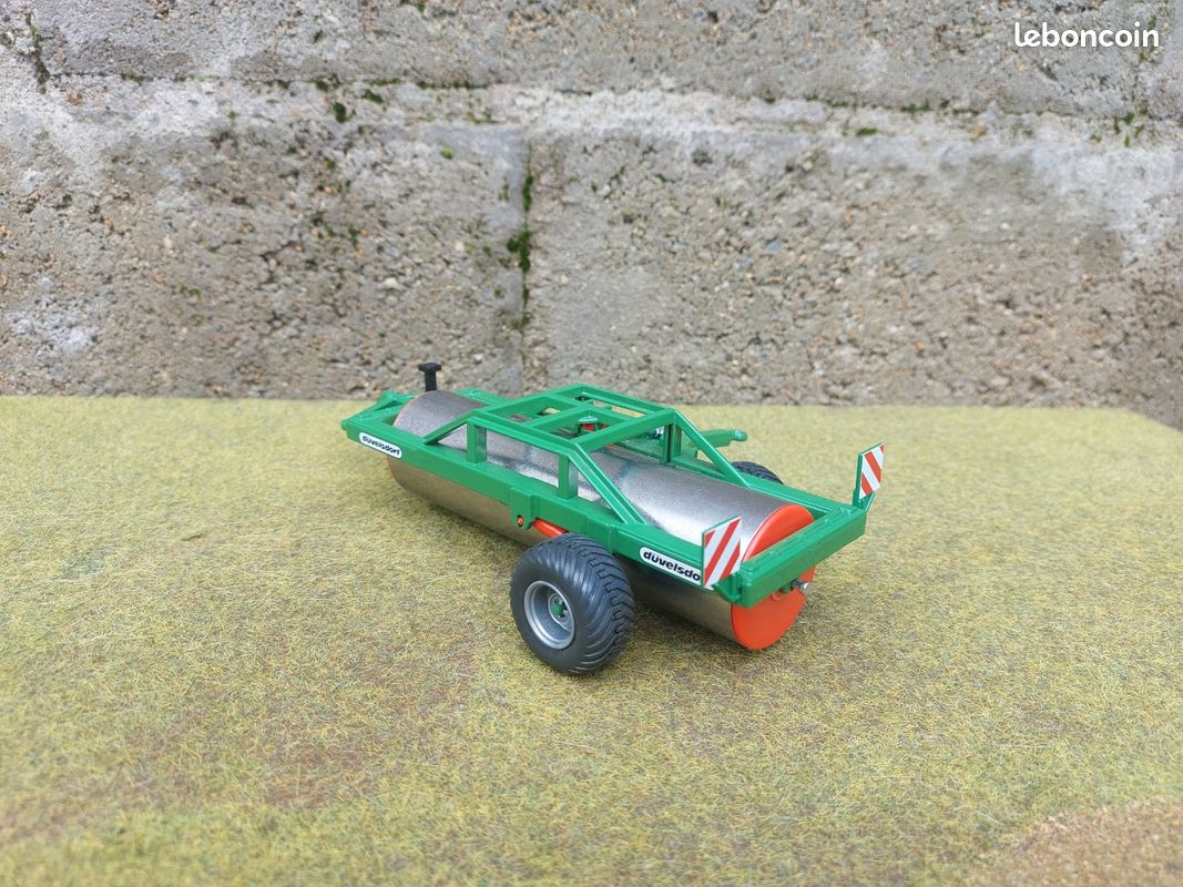Miniature Agricole Rouleau Siku 1/32 (image 3)