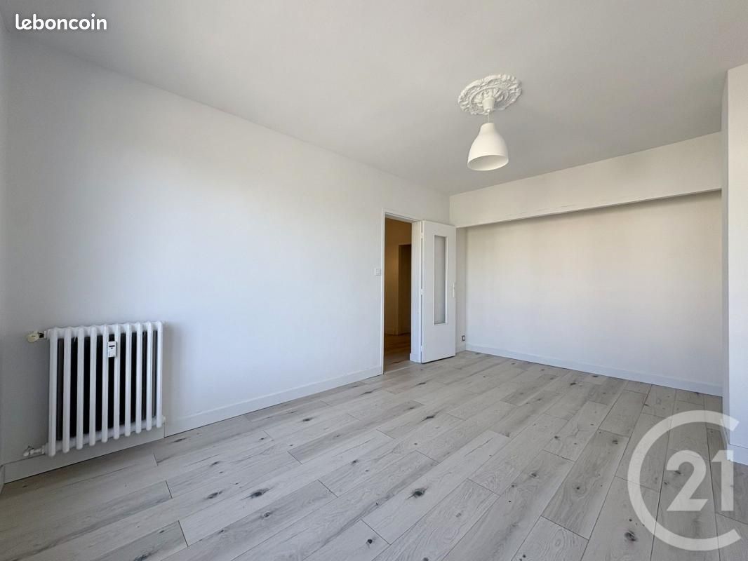 Appartement 3 pièces 55 m² · à Limoges · 55 m² · 650 €