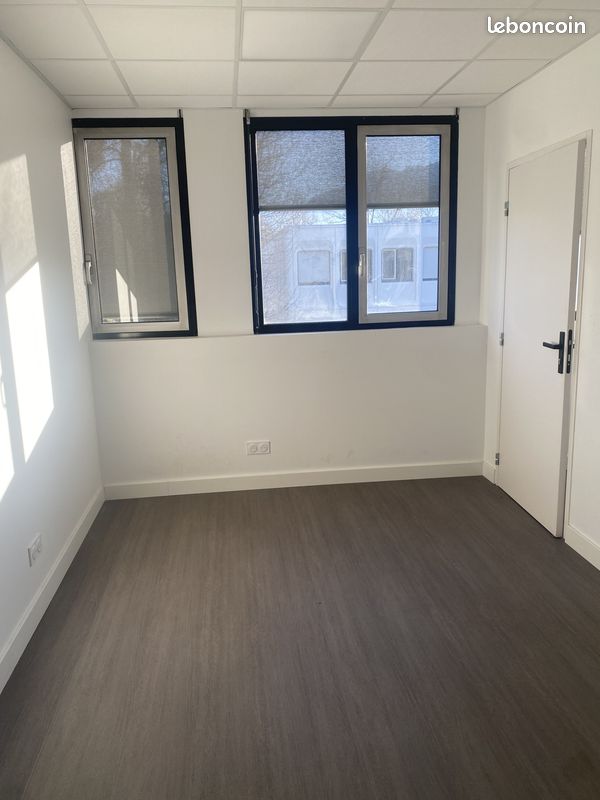 Bureaux 18 m² Meylan (image 3)