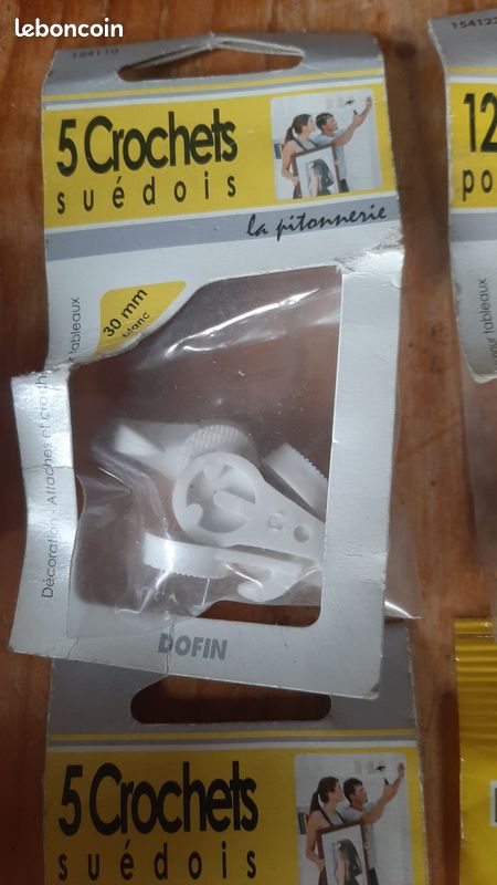 Boites ou sachets pitons crochets divers (image 9)