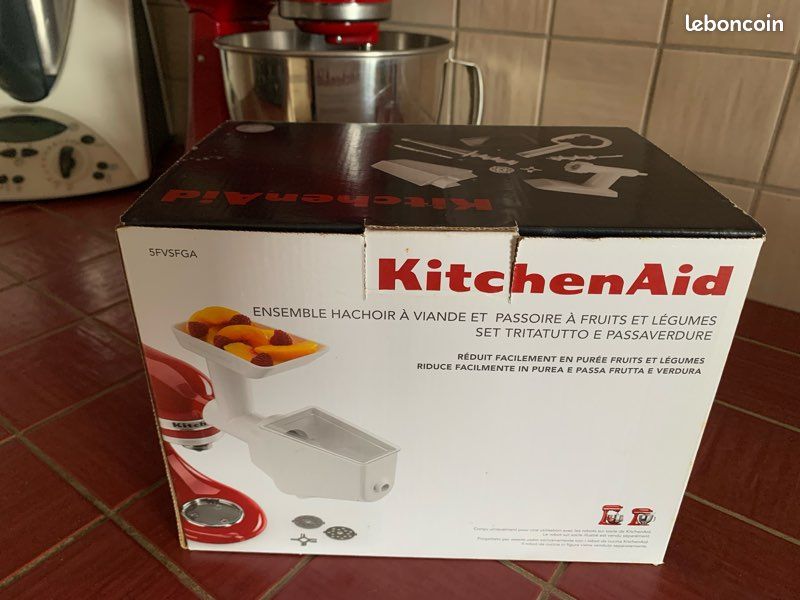Ensemble kitchenaid hachoir et passoire à fruits et légumes neuf (image 15)