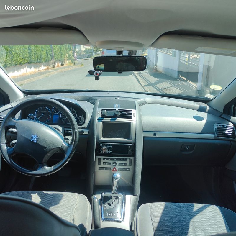 Peugeot 407 (image 3)