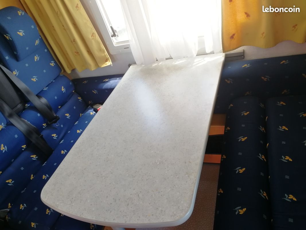 Location Camping Car 6 places 6 couchages (image 7)