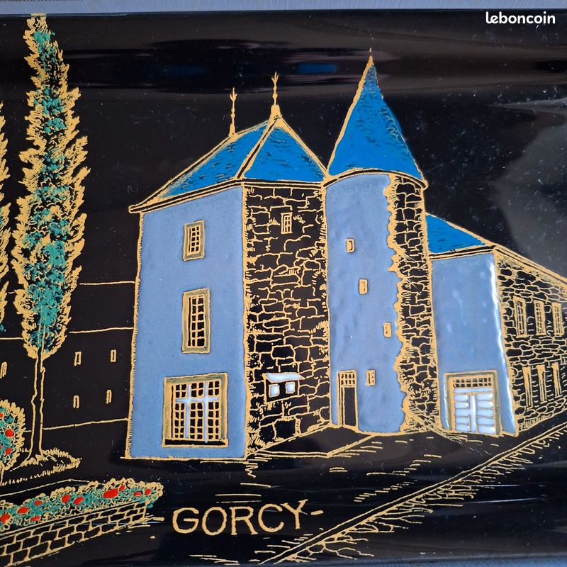 Plat rectangulaire en Longwy de Gorcy (image 1)