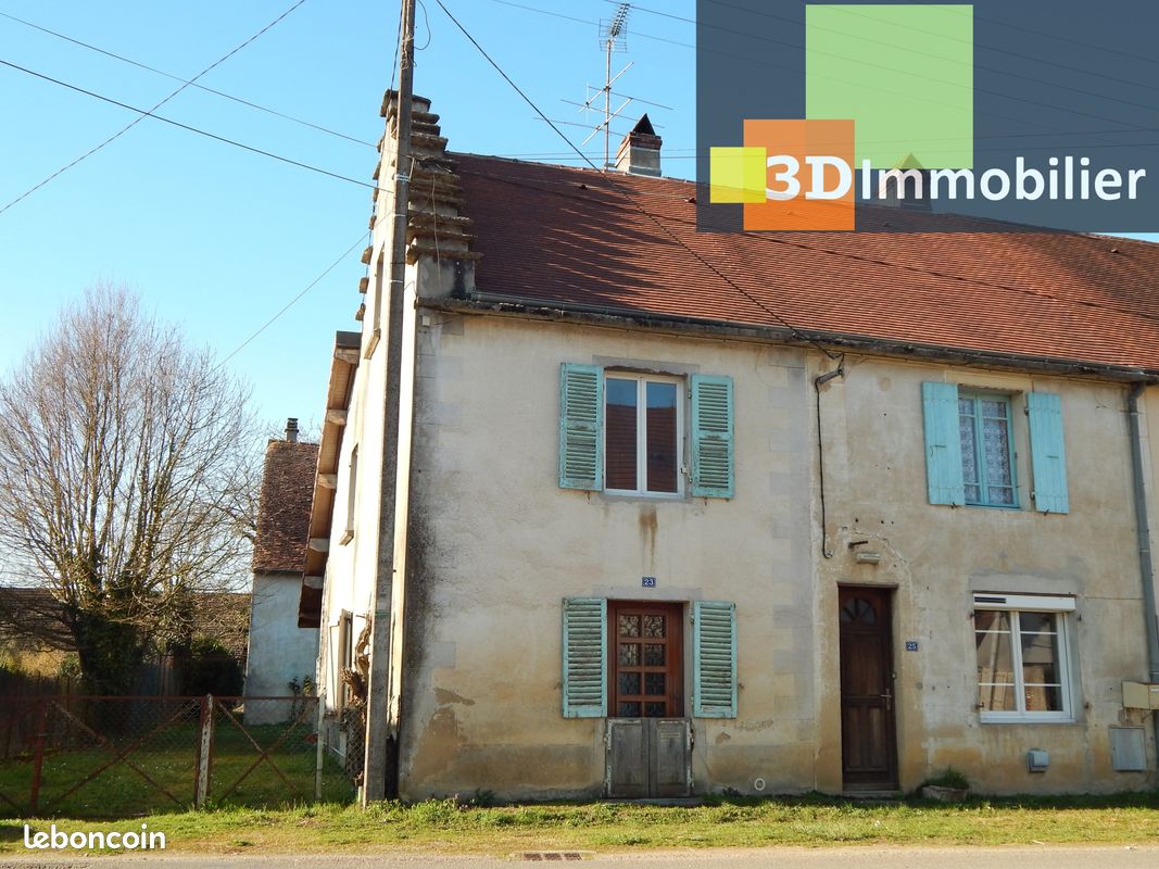 Maison 9 pièces 167 m² · à Bletterans · 167 m² · 165 000 €