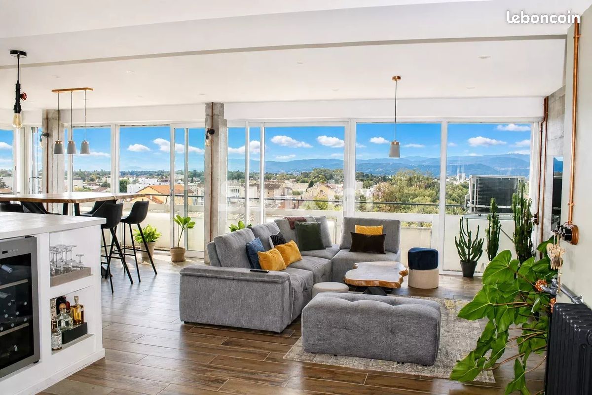 Appartement 3 pièces 99 m² · à Montélimar · 99 m² · 271 000 €