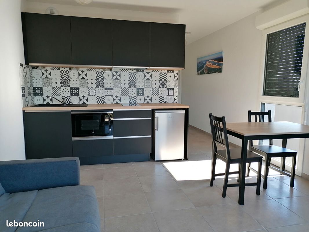 Studio 1 pièce 27 m² - Lormont 33310 (image principale 0)