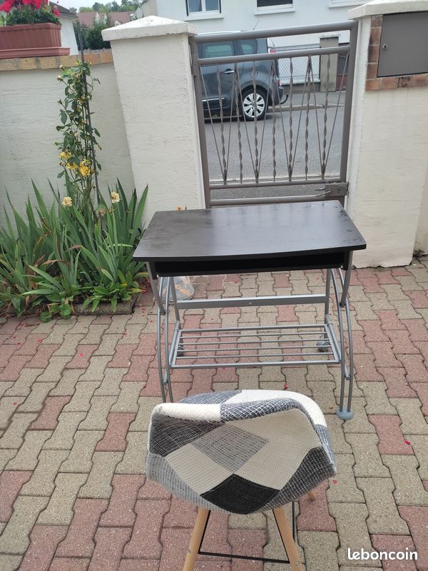 Table + chaise (image 2)