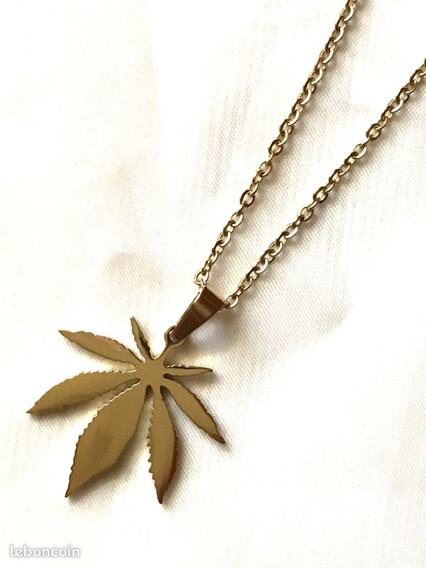 Collier Pendentif Petite Feuille Erable Flore Bijou Doré Fantaisie Hommes Femmes (image 3)