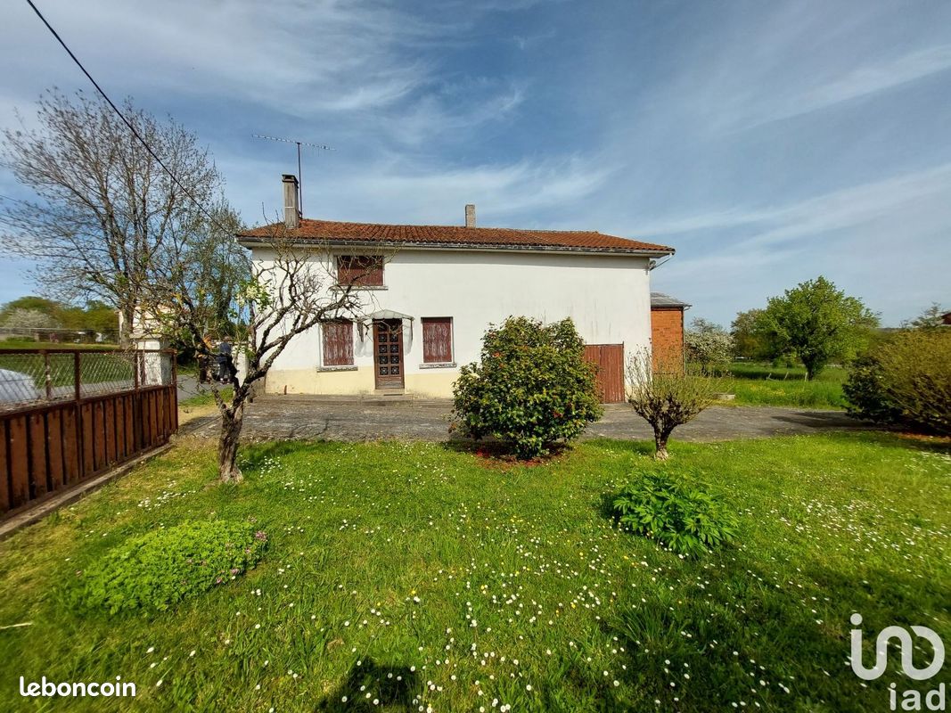 Maison 5 pièces 114 m² - Nieuil 16270 (image principale 0)