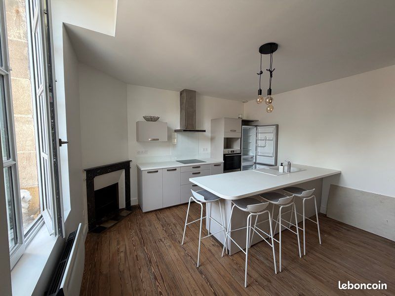 Appartement 3 pièces 75 m² · à Bergerac · 75 m² · 800 €