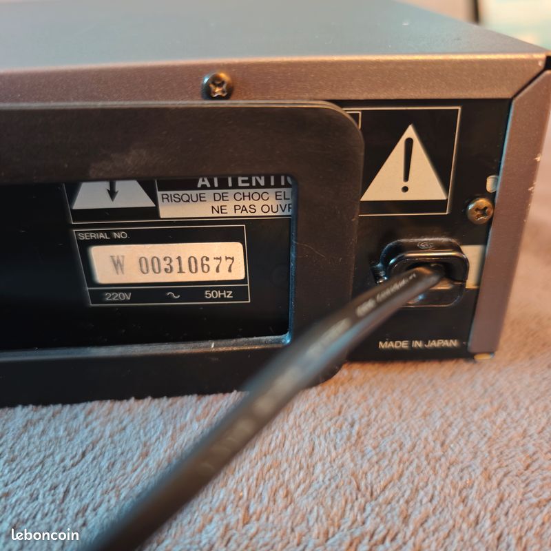 ancien poste radio Luxman WL 500 Stéréo Tuner Serviced Vintage Legend ampli