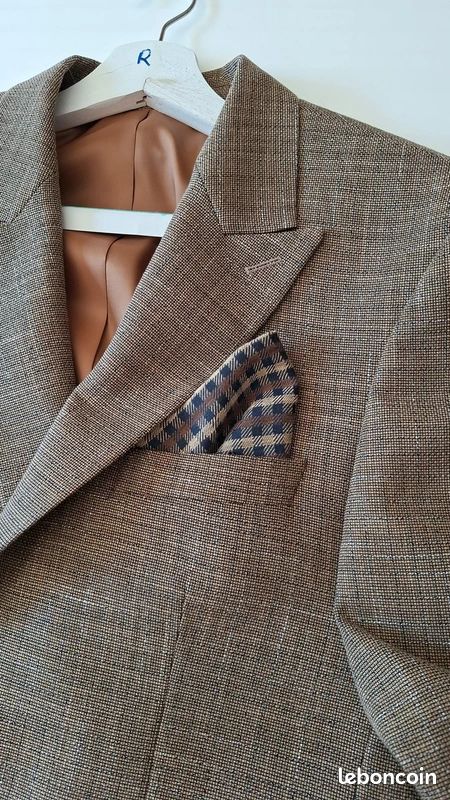 Costume mariage complet – 2 gilets + accessoires – état neuf (image 13)